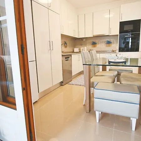 Holidays Marginal Apartment Nazaré