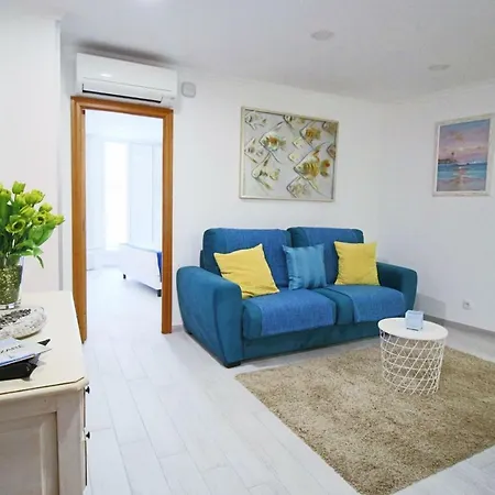 Holidays Marginal Apartment *