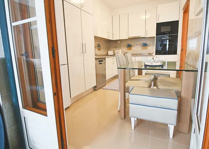 Holidays Marginal Daire Nazaré