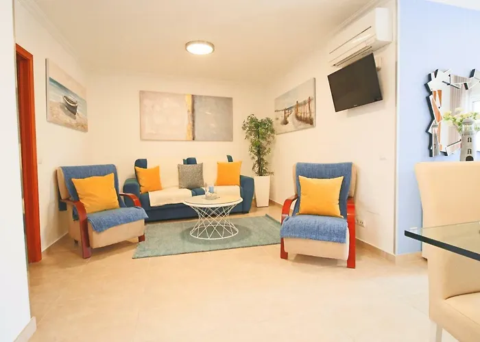 Holidays Marginal Daire